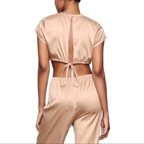 SKIMS Shine Satin Crop Top NWT Small B930 - Picture 2 of 7